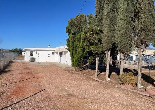 40303 11th Street, Palmdale, CA 93551