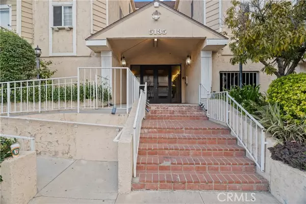 Encino (los Angeles), CA 91316,5135 Zelzah Avenue #201