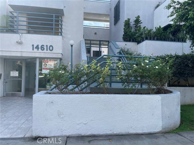 14610 Erwin Street #116, Van Nuys (los Angeles), CA 91411