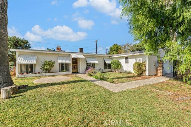 7333 Mclaren Avenue, West Hills (los Angeles), CA 91307