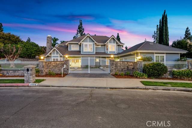 11018 Willowbrae Avenue, Chatsworth (los Angeles), CA 91311