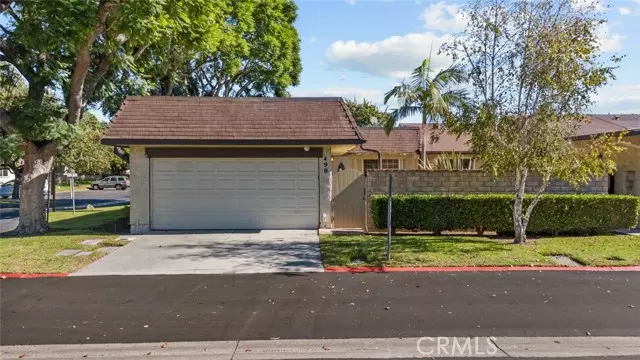 490 Escondido Court, Camarillo, CA 93010