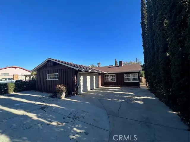 10090 Bromont Avenue, Sun Valley (los Angeles), CA 91352