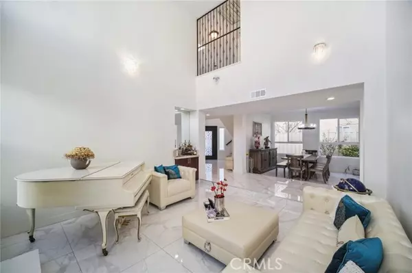 Canyon Country (santa Clarita), CA 91351,18510 Himalayan Court