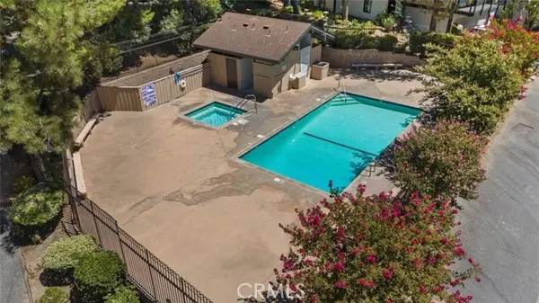 Sun Valley (los Angeles), CA 91352,10831 Roycroft Street #20