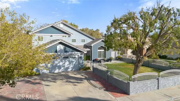 37518 Starcrest Street, Palmdale, CA 93550