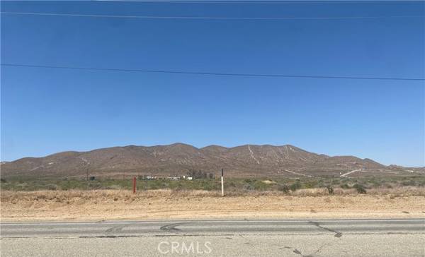 82 Rosamond Boulevard, Rosamond, CA 93560