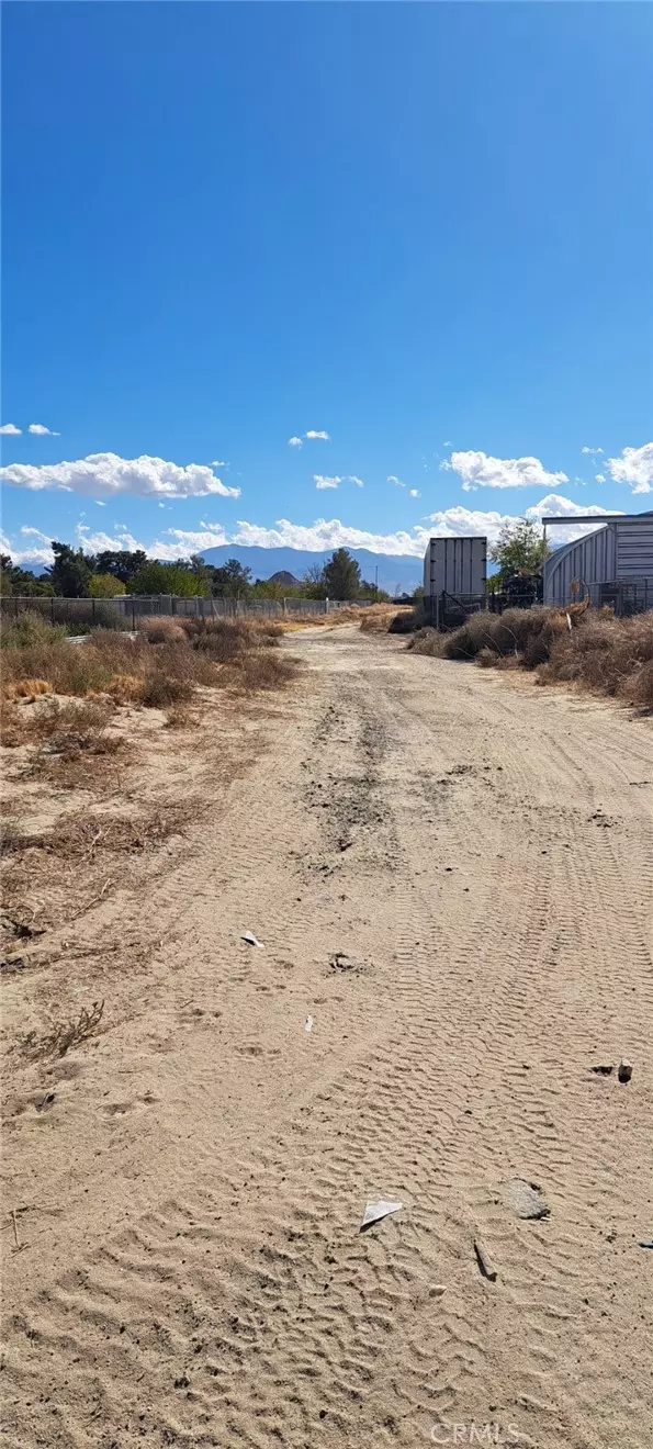 Lake Los Angeles, CA 93591,0 vacant land