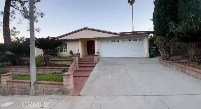 Granada Hills (los Angeles), CA 91344,17616 Tuscan Drive