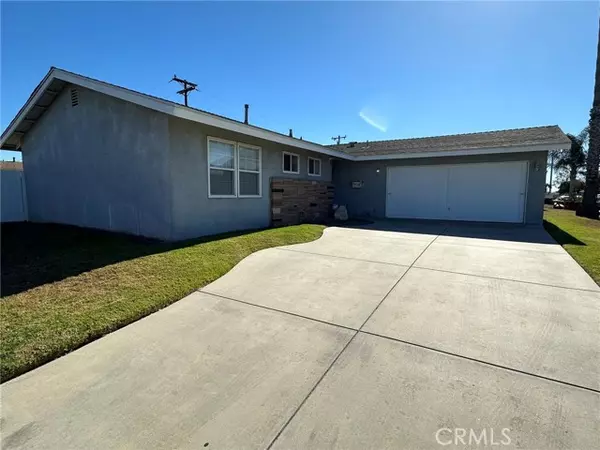 1130 W Kamala Street, Oxnard, CA 93033