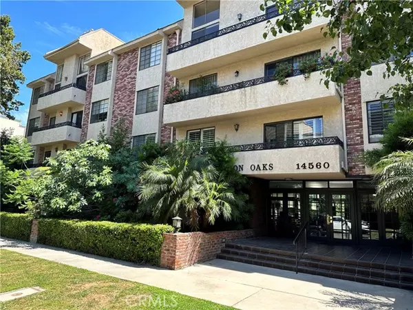 14560 Benefit Street #301, Sherman Oaks, CA 91403