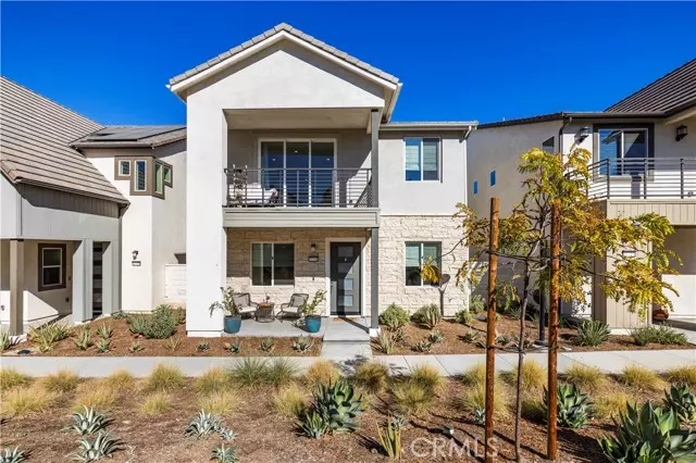 Valencia (santa Clarita), CA 91381,27731 Bridge View Place