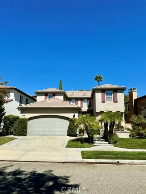 24325 El Molina Avenue, Valencia (santa Clarita), CA 91355