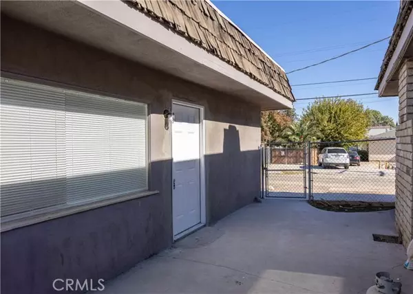 1716 3rd Street, Bakersfield, CA 93304