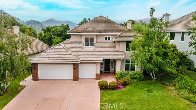 Lake Sherwood, CA 91361,562 Ravensbury Street