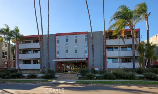 Sherman Oaks, CA 91423,4915 Tyrone Avenue #318