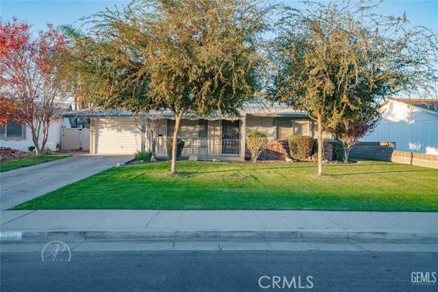 312 Birkdale Way, Bakersfield, CA 93309