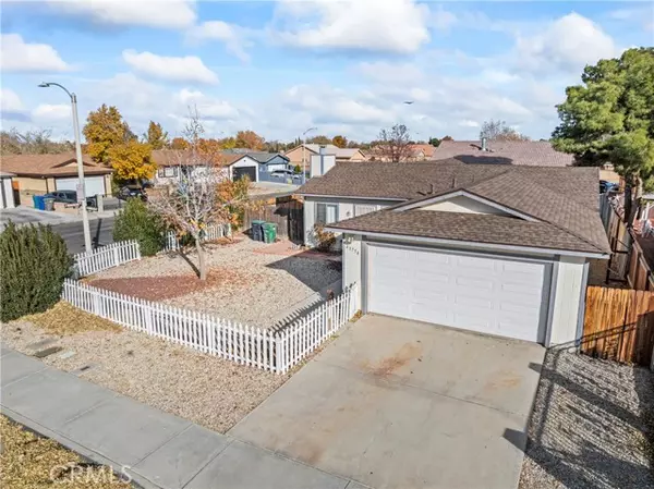 43754 Ponderosa Street, Lancaster, CA 93535