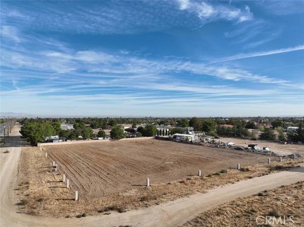 30 30th Street, Palmdale, CA 93551