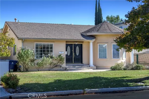 4932 Petit Avenue,  Encino (los Angeles),  CA 91436