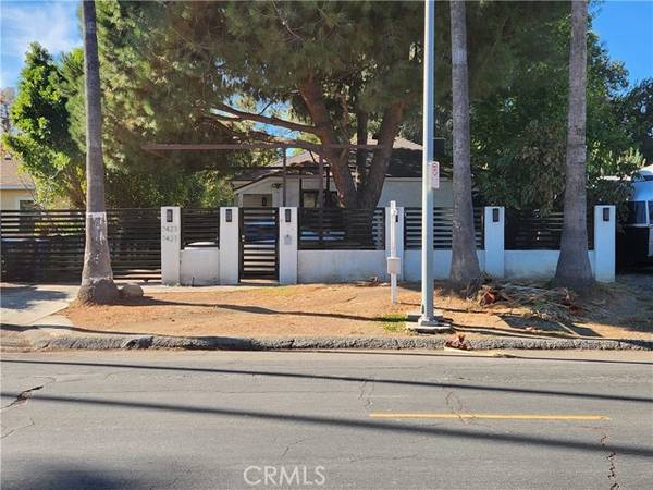 7423 Owensmouth Avenue, Canoga Park (los Angeles), CA 91303