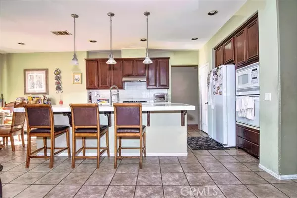 Canyon Country (santa Clarita), CA 91387,28521 Meadow Heights Court