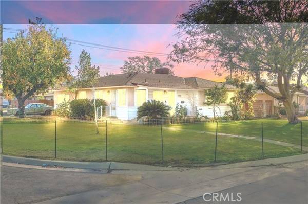 2816 Olympic Drive, Bakersfield, CA 93308