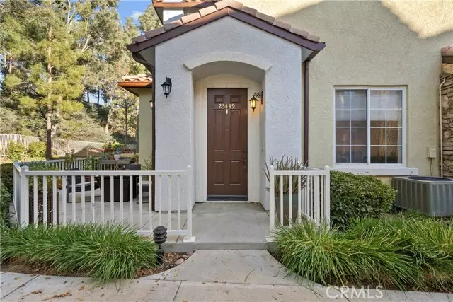 Valencia (santa Clarita), CA 91354,23449 Abbey Glen Place