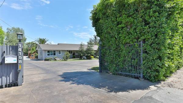 14158 Hubbard Street, Sylmar (los Angeles), CA 91342