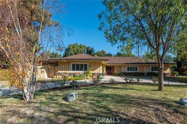 19507 Valdez Drive, Tarzana (los Angeles), CA 91356