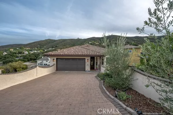 Newbury Park (thousand Oaks), CA 91320,1124 Kathleen Drive