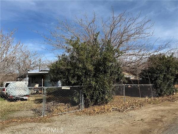 2129 Angler Avenue, Lake Isabella, CA 93240