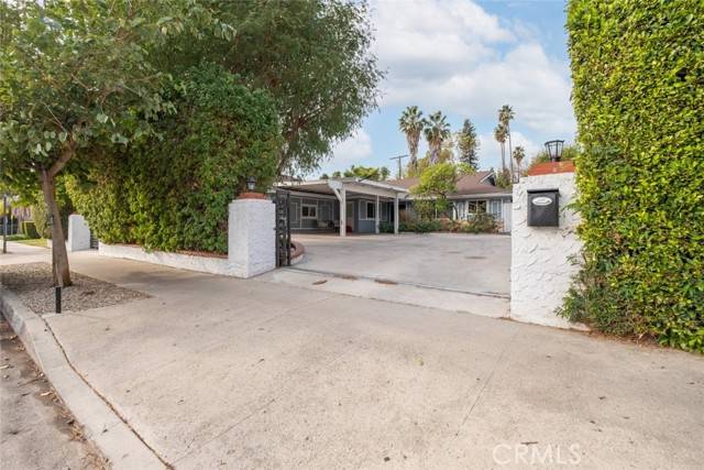 8545 Wilbur Avenue, Northridge (los Angeles), CA 91324