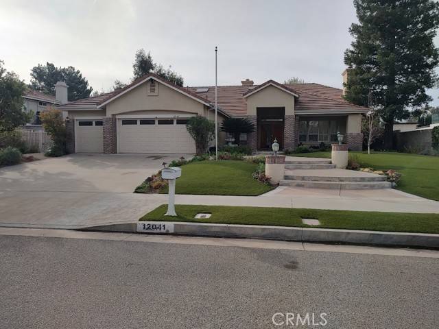 12041 Wood Ranch Road, Granada Hills (los Angeles), CA 91344