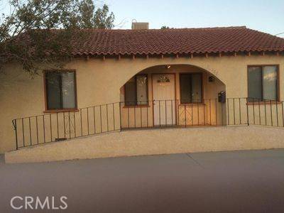 38588 9th St East, Palmdale, CA 93550