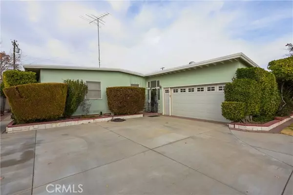 1339 W Jackman Street, Lancaster, CA 93534