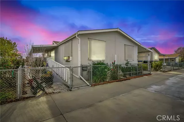 45465 25th Street #8, Lancaster, CA 93535