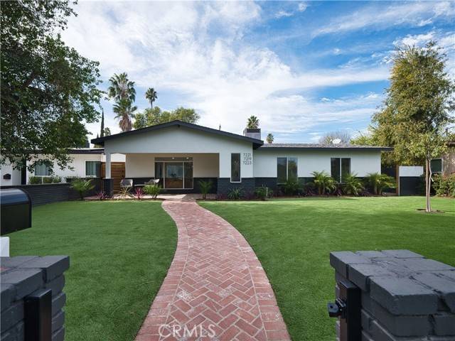 7221 Fallbrook Avenue, West Hills (los Angeles), CA 91307