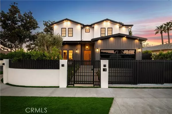 13602 Morrison Street, Sherman Oaks, CA 91423