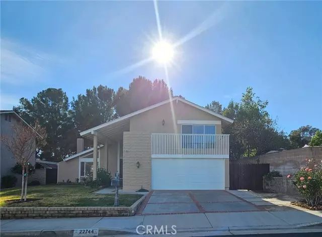 22744 Festividad Drive, Valencia (santa Clarita), CA 91354