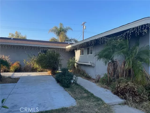 12159 Hoyt Street, Sylmar (los Angeles), CA 91342