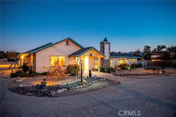 33230 Barber Road, Agua Dulce, CA 91390