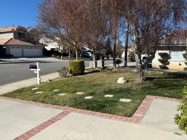 Saugus (santa Clarita), CA 91350,20103 Gina Court