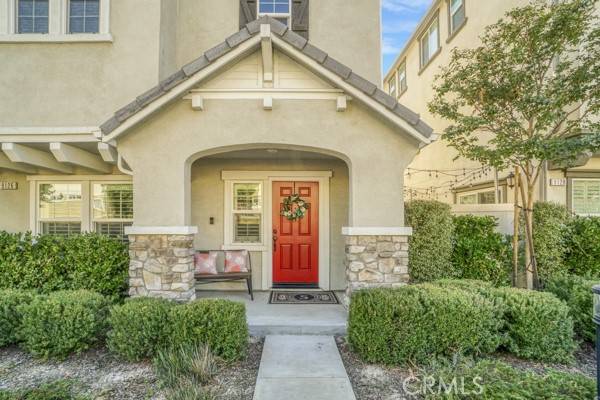 9126 Foster Lane, Chatsworth (los Angeles), CA 91311