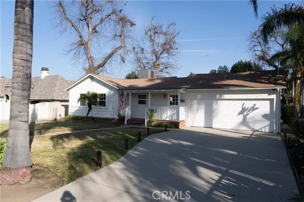 5934 Calvin Avenue, Tarzana (los Angeles), CA 91356