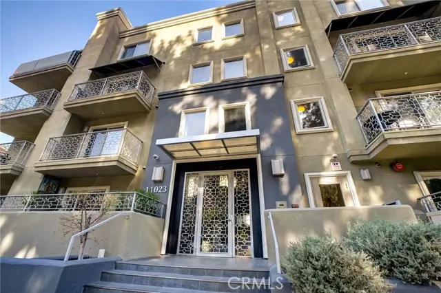 Studio City (los Angeles), CA 91604,11023 Fruitland Drive #304