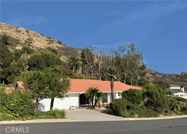 Malibu, CA 90265,20407 Seaboard Road