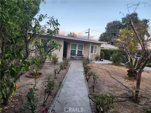 12121 Emelita Street, Valley Village, CA 91607