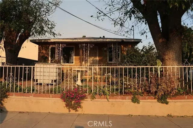 1123 Coronel Street, San Fernando, CA 91340