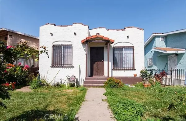 11113 S Budlong Avenue, Los Angeles, CA 90044